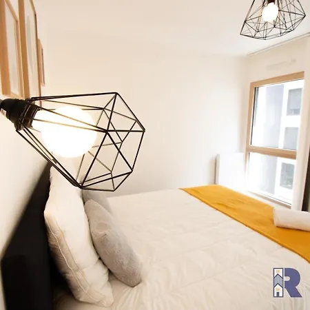 Le Pavillon Vercingetorix - Bright Flat With Terrace * Clermont-Ferrand
